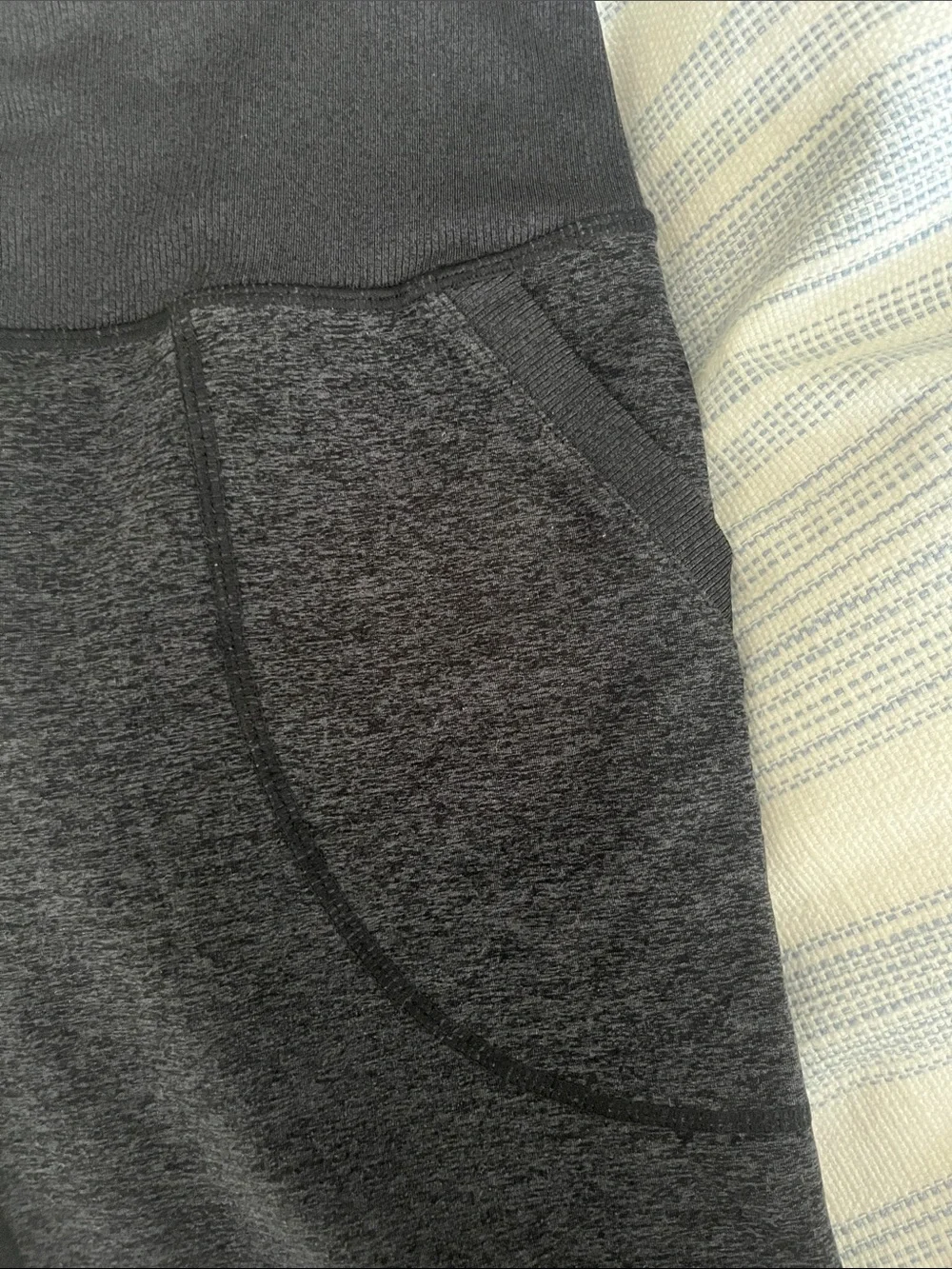 Zella Black Performance Jogger Leggings with Side Pocket